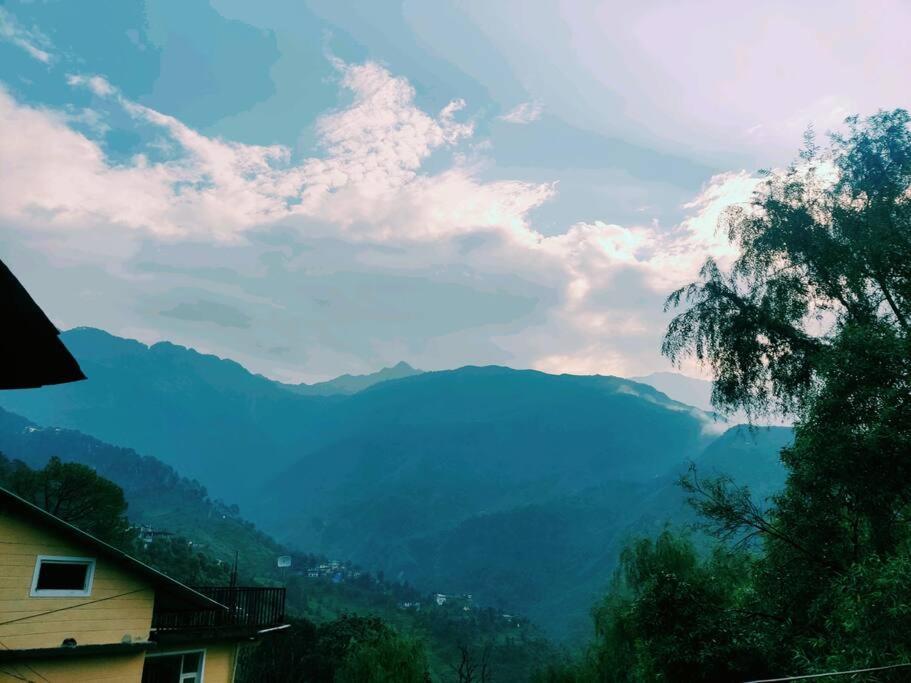 Independent Mud House Studio McLeod Ganj Bagian luar foto